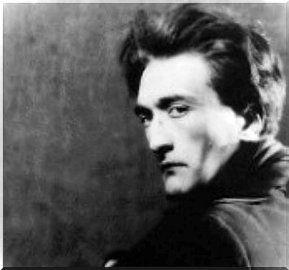 5 Antonin Artaud phrases to dream about